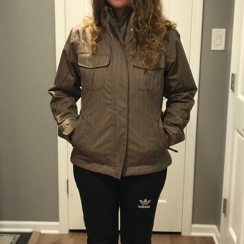 Columbia Outdoor Jacket - Picture 2 of 5